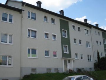 SCHÖNE ZWEI-ZIMMER WOHNUNG MIT BALKON IN GEVELNDORF, 58507 Lüdenscheid, Etagenwohnung