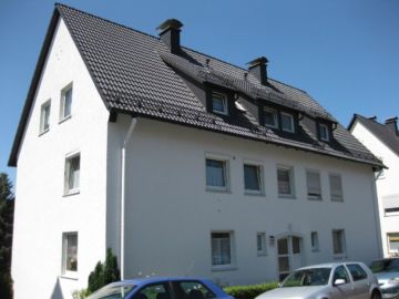 3 ZIMMER WOHNUNG IN BRÜGGE MIT BALKON UND BLICK INS GRÜNE, 58515 Lüdenscheid, Etagenwohnung