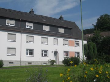 DREI-ZIMMER-WOHNUNG MIT BALKON LÜDENSCHEID-RATHMECKE, 58513 Lüdenscheid, Etagenwohnung